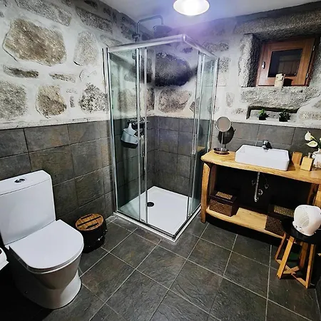 Cardenha Da Bessada Farm stay *